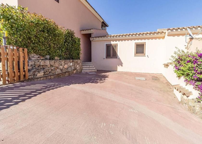 Sardinia Budoni Exterior Detail