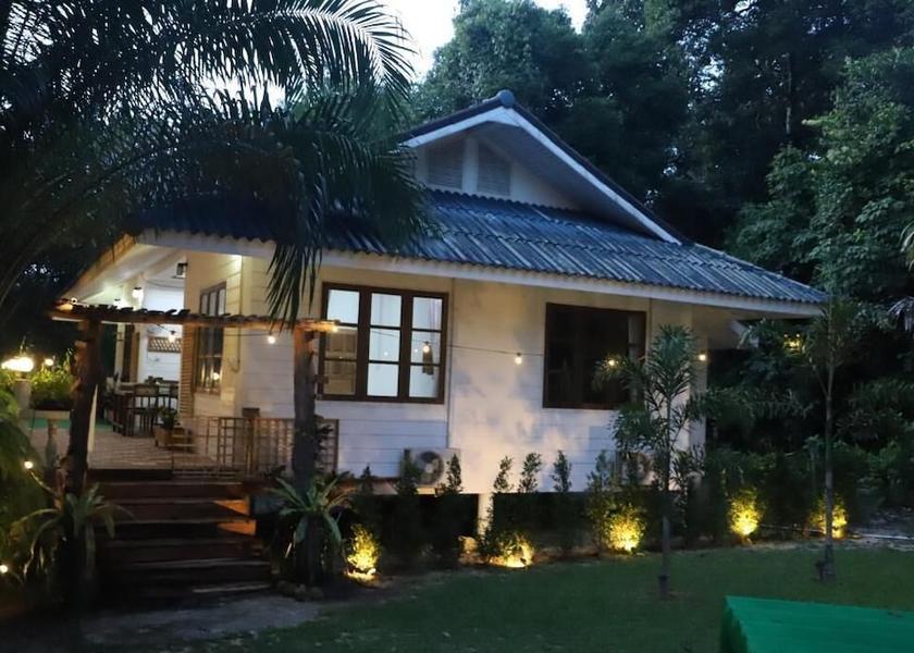 Trat Province Ko Kood Facade