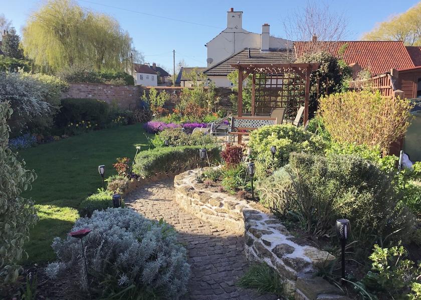 England Market Rasen Garden