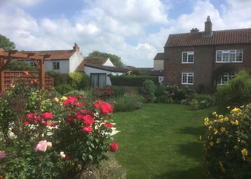 England Market Rasen Garden