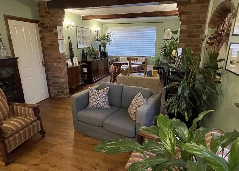 England Market Rasen In-Room Dining