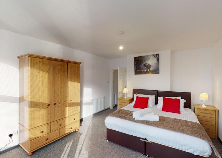 England Peterborough Room