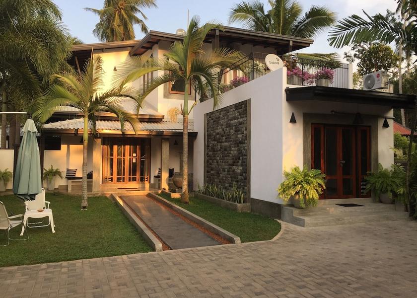 Western Province Negombo Exterior Detail