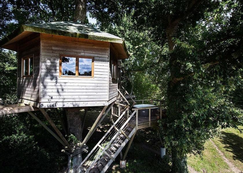 Brittany Lanvallay Room