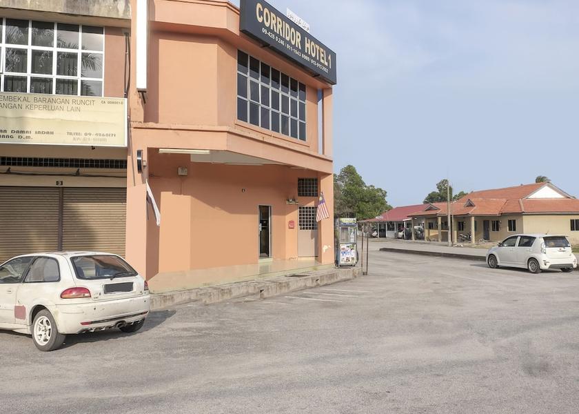 Pahang pekan Exterior Detail