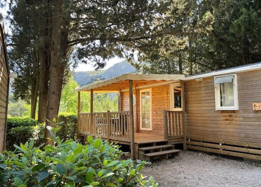 Provence - Alpes - Cote d'Azur Orgon Facade