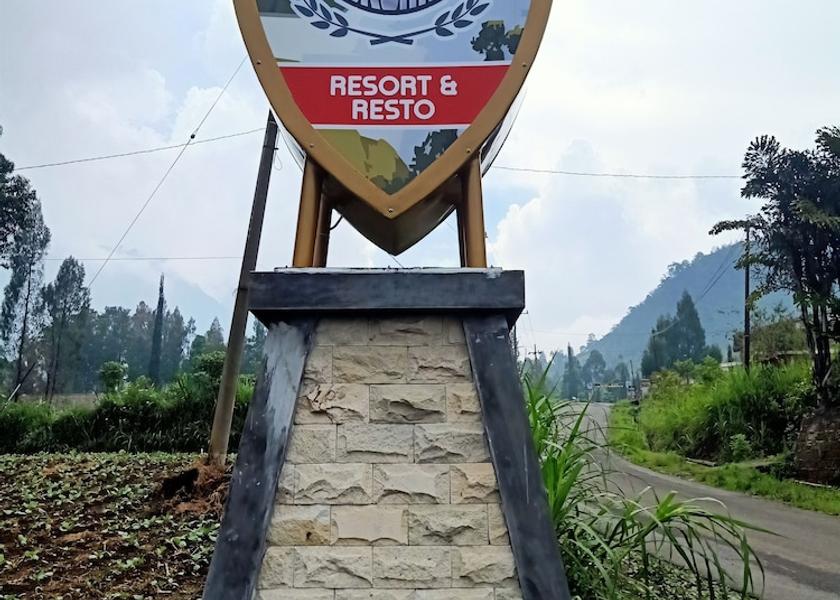 East Java Sukapura Exterior Detail