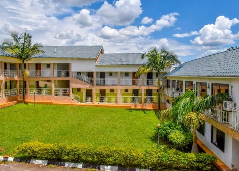  Tororo Exterior Detail