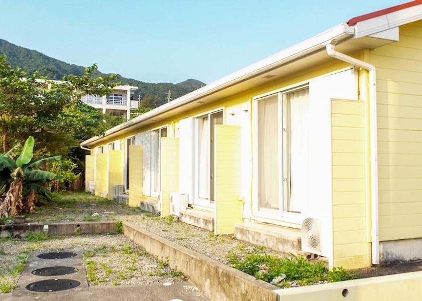 Okinawa (prefecture) Ishigaki Exterior Detail