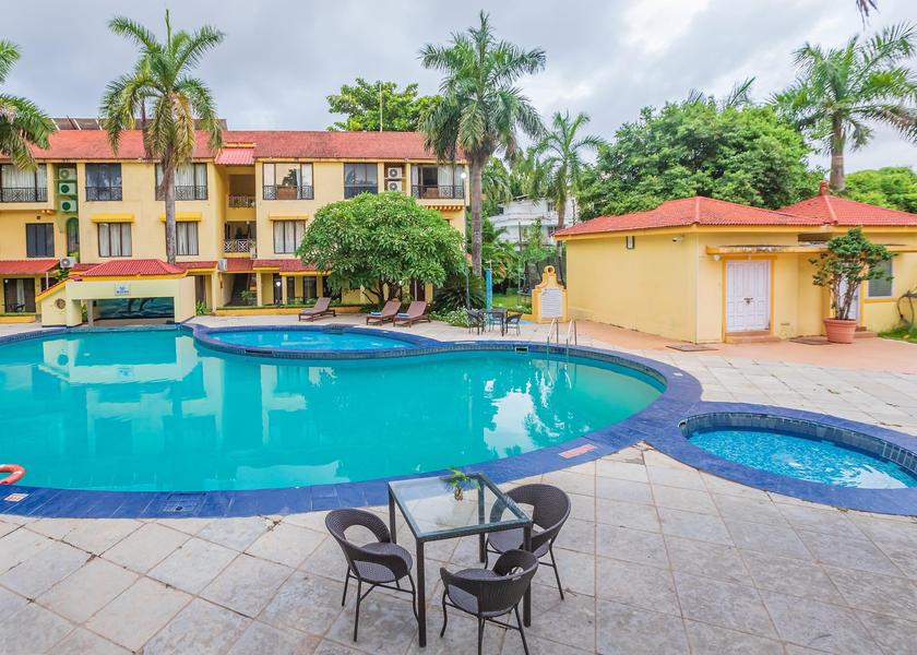 Goa Pilerne Pool