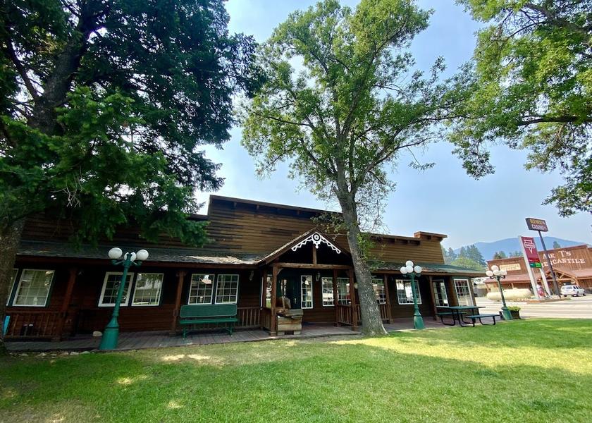 Montana Darby Park View