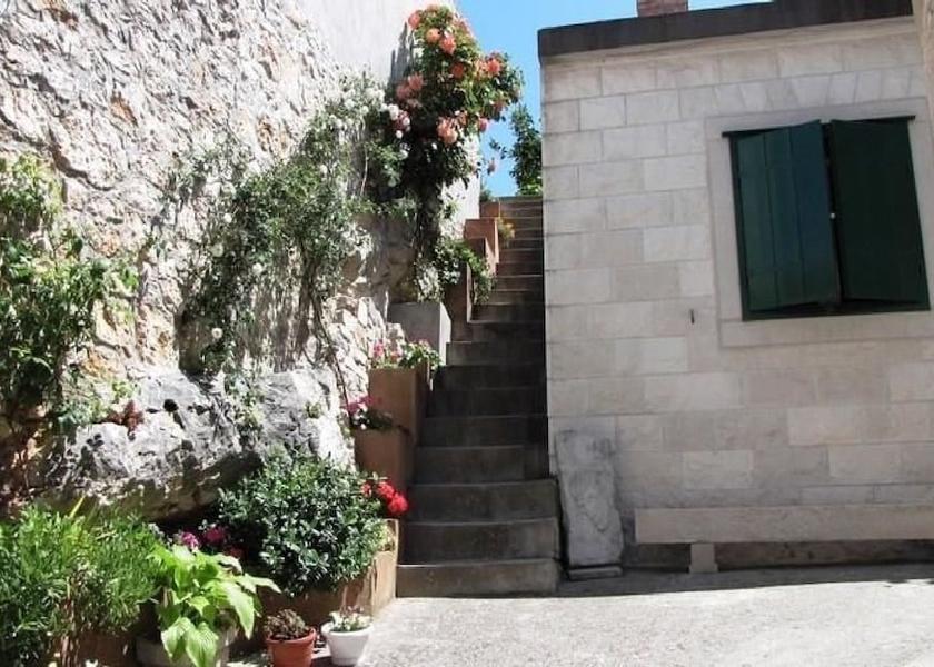 Split-Dalmatia Postira Exterior Detail