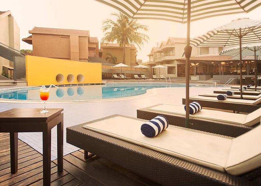 Goa Candolim Pool
