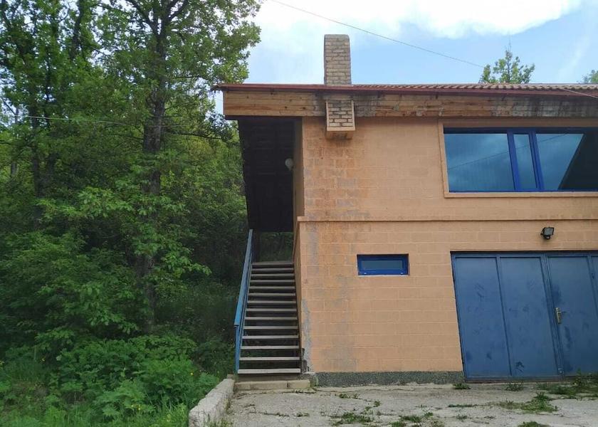  Tsaghkadzor Room