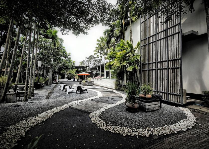 Bangkok Bang Phli Property grounds