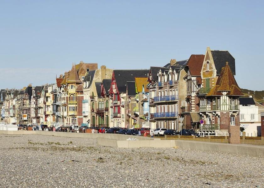 Hauts-de-France Ault Exterior Detail
