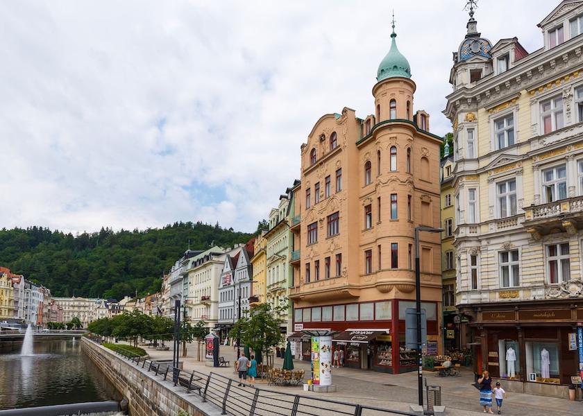 Karlovy Vary (region) Karlovy Vary Primary image