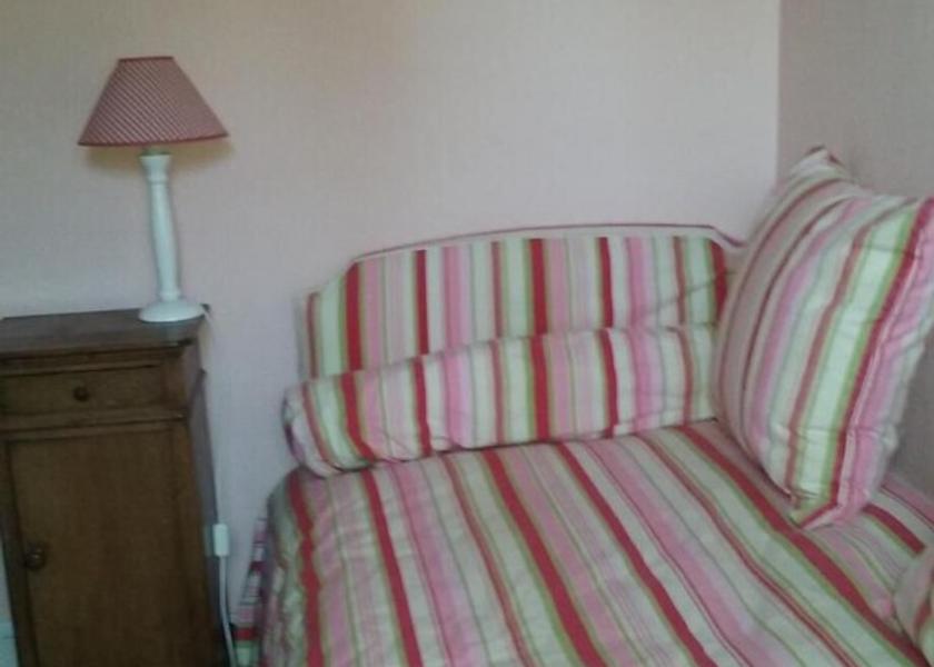 Nouvelle-Aquitaine Angouleme Room