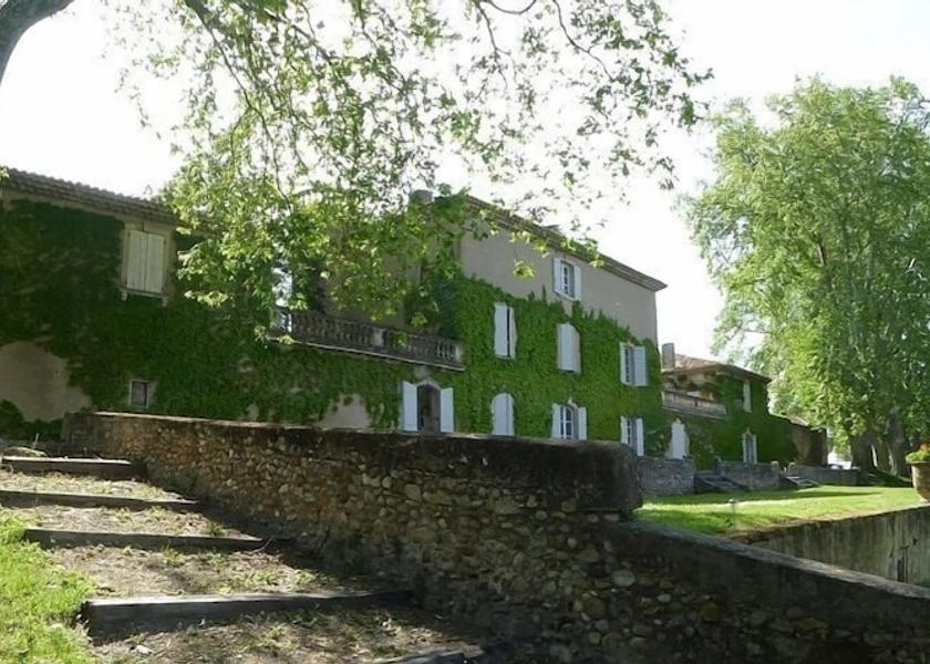 Occitanie Pont-Saint-Esprit Exterior Detail