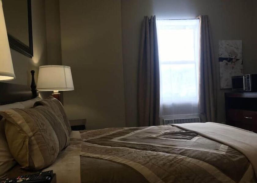 Ontario Sudbury Room
