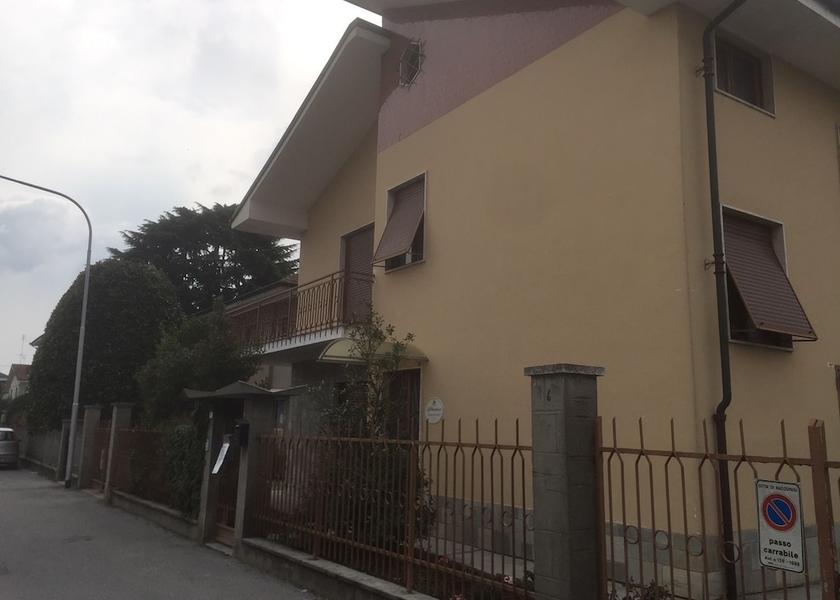 Piedmont Racconigi Entrance