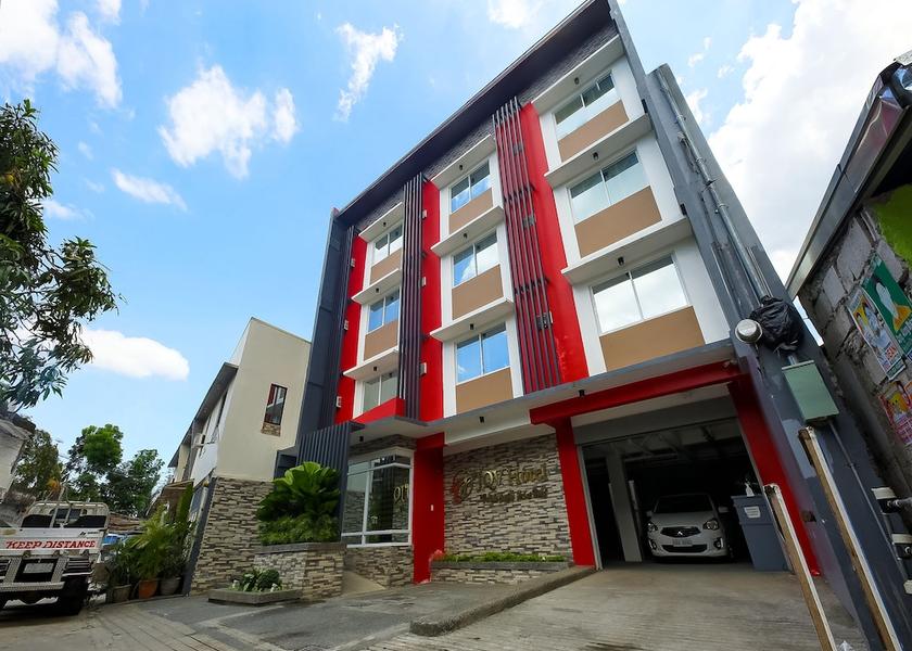  Caloocan Exterior Detail