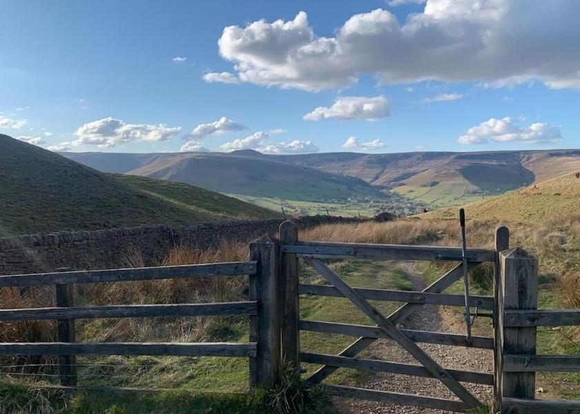 England Hope Valley Exterior Detail