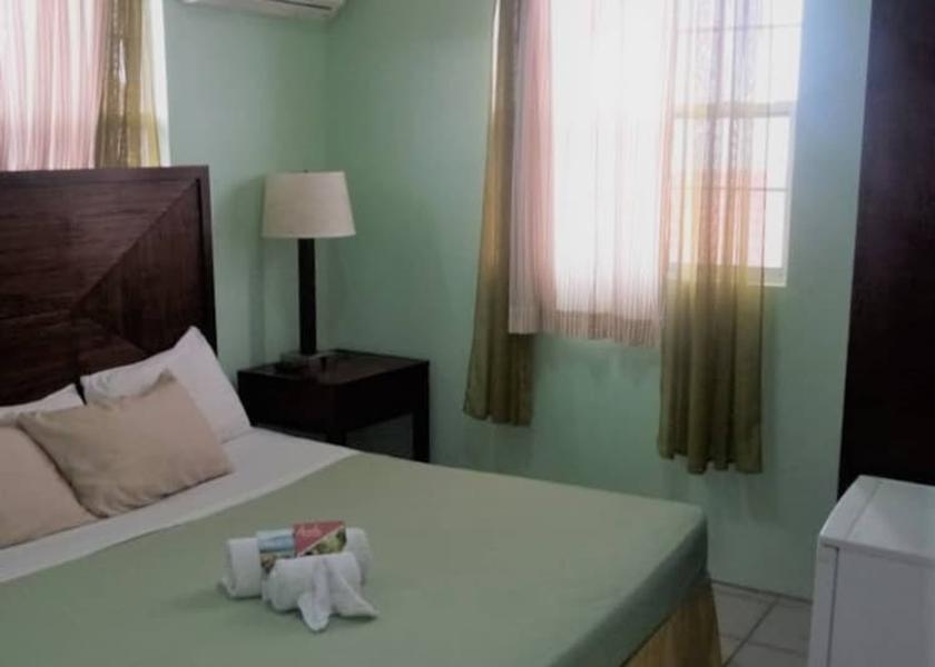  Castries Room