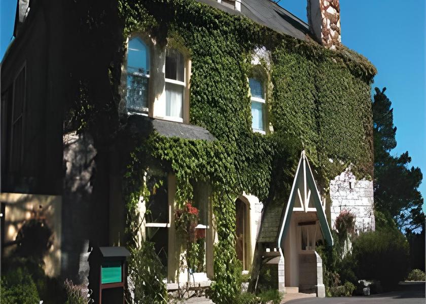 England Falmouth exterior view