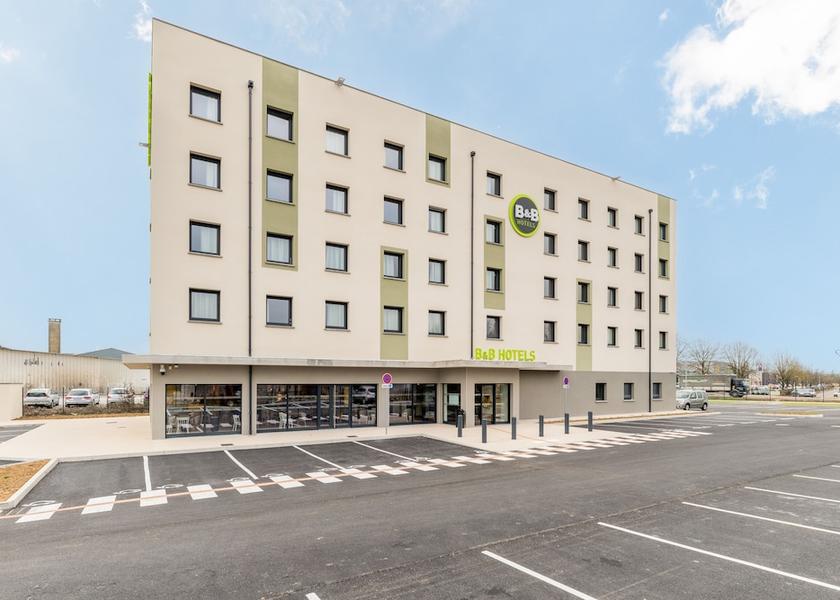 Auvergne-Rhone-Alpes Viriat Facade