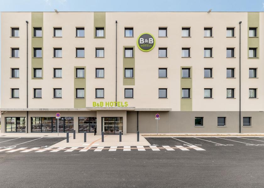 Auvergne-Rhone-Alpes Viriat Facade