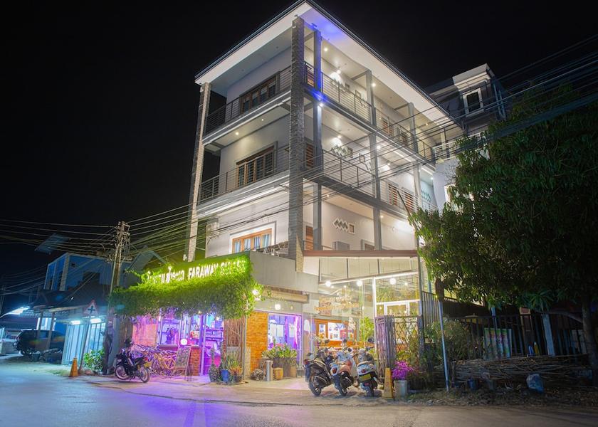 Vientiane Province Vang Vieng Front of property - evening/night