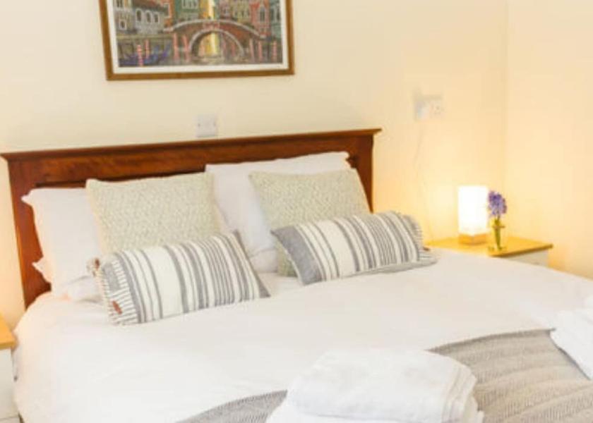 England Bourne Room