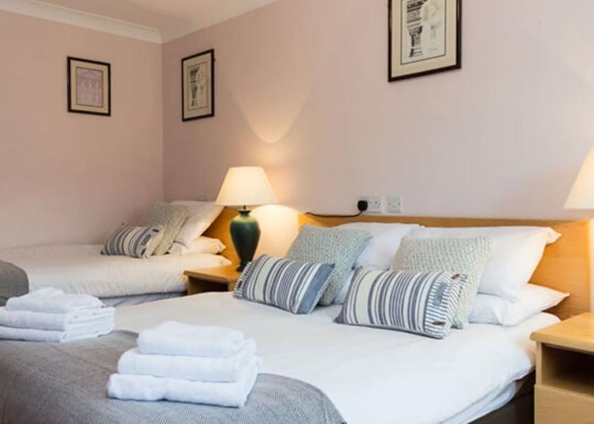 England Bourne Room