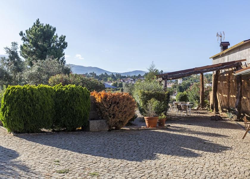 Guarda Seia Exterior Detail