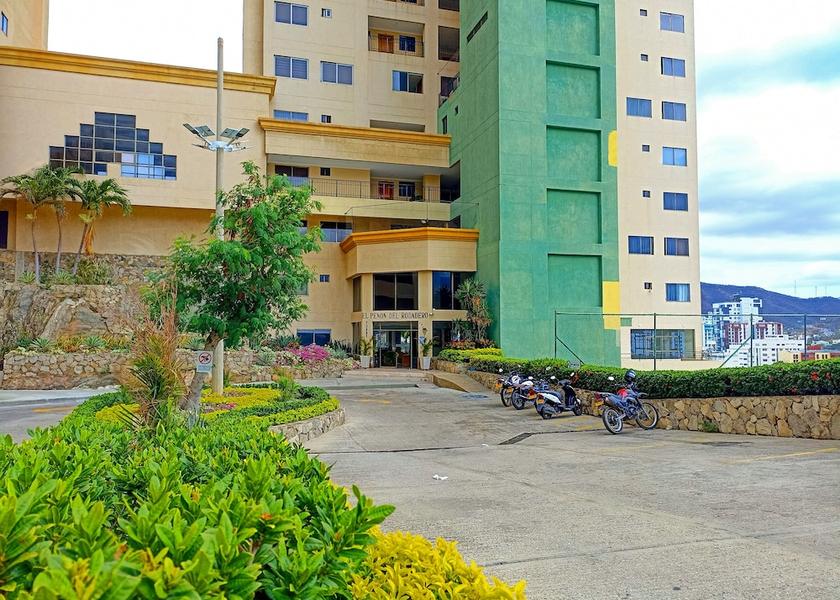 Magdalena Santa Marta Facade