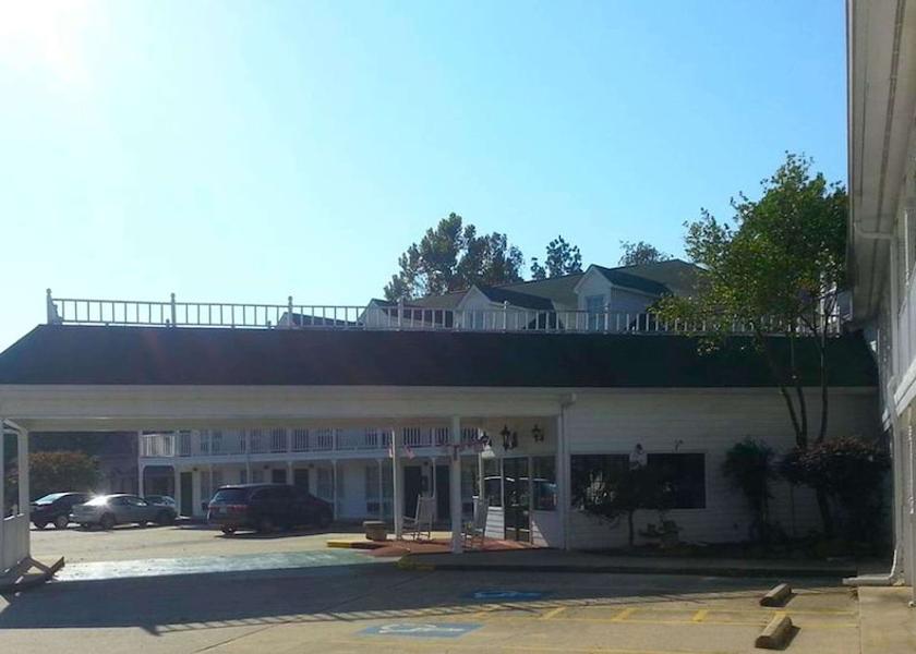 Georgia Ellijay Exterior Detail