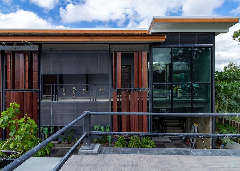 Songkhla Hat Yai Exterior Detail