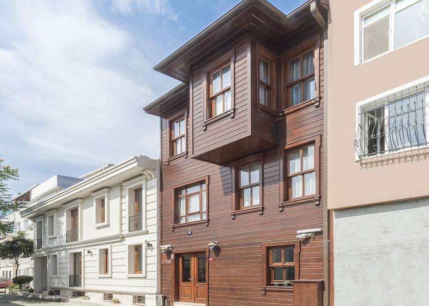  Istanbul Facade