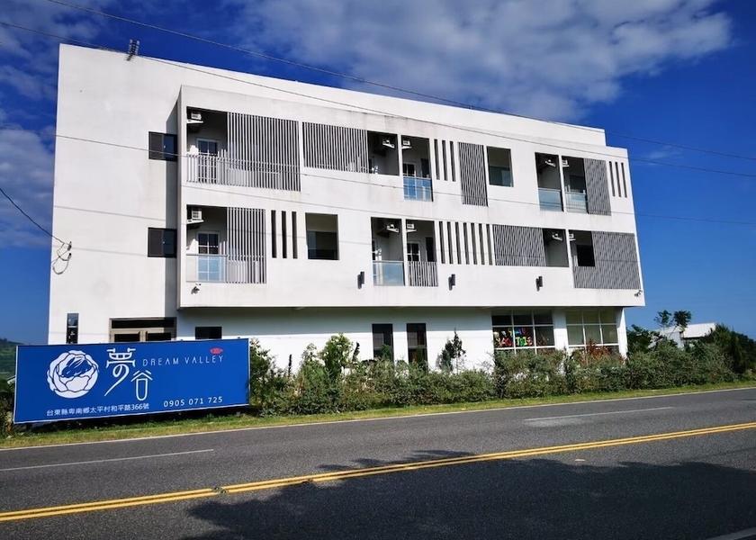 Taitung County Beinan Facade