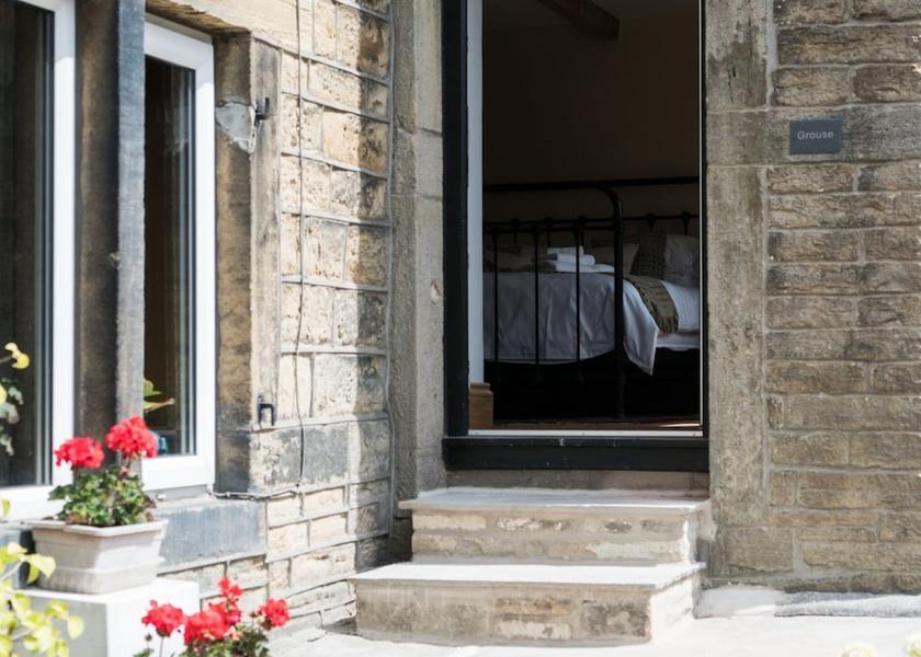 England Holmfirth Room