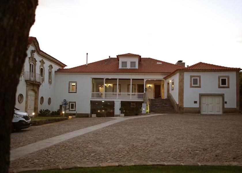 Vila Real Mesão Frio Exterior Detail