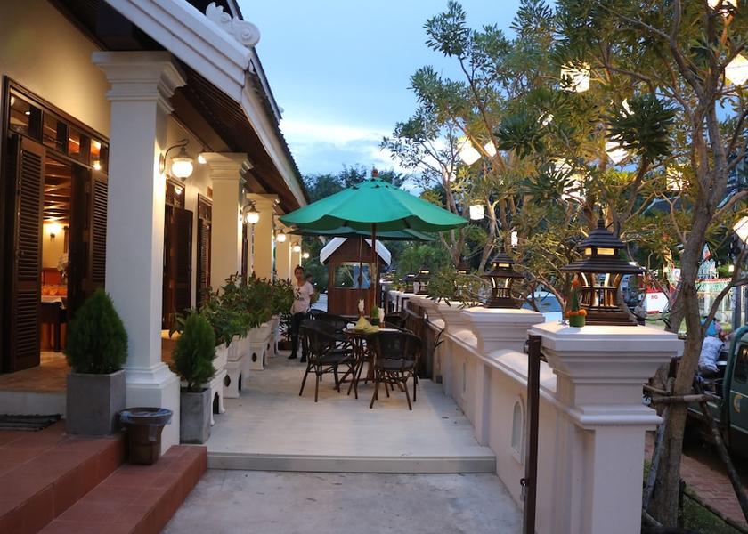  Luang Prabang Restaurant