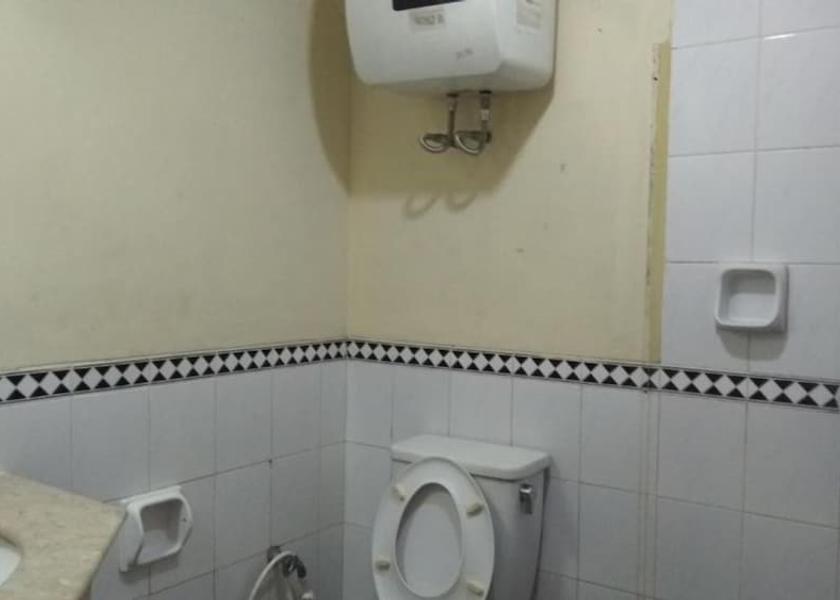 Banten Carita Bathroom