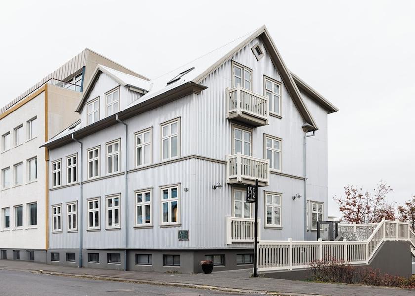 Southern Peninsula Reykjavik Facade