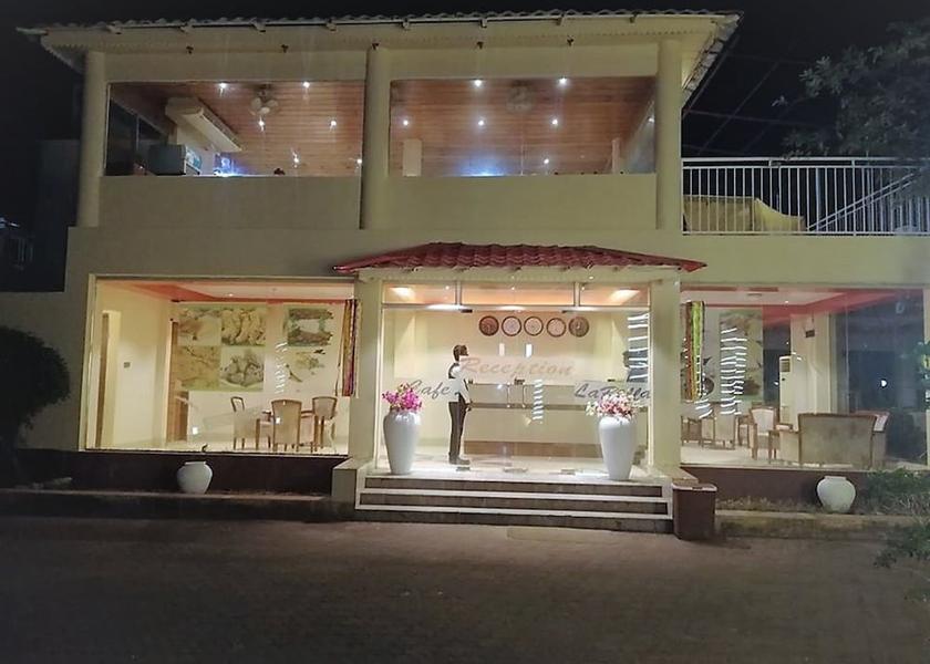  Cox's Bazar Entrance