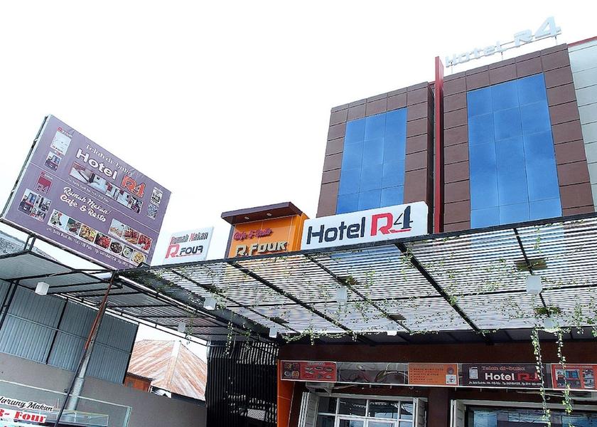  Palu Exterior Detail