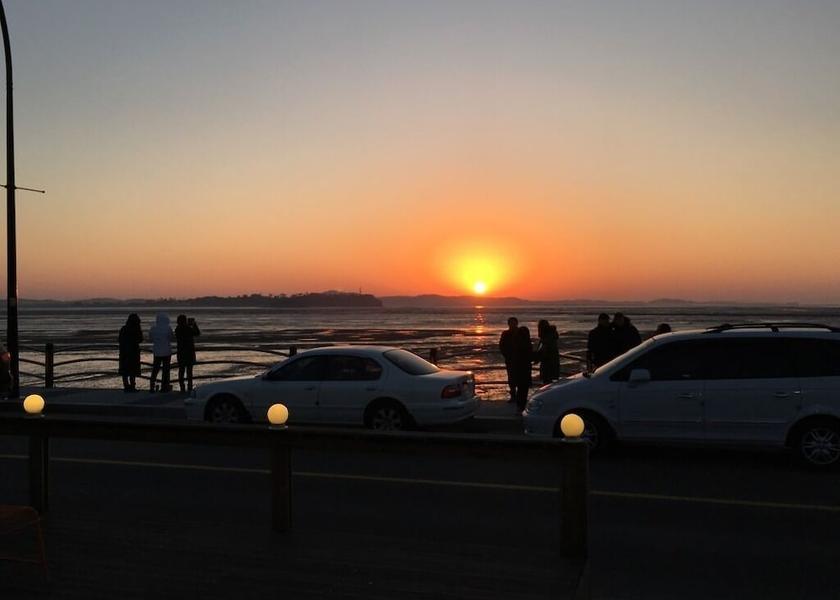 Gyeonggi Hwaseong Exterior Detail