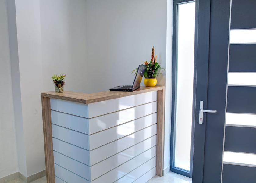 Herzegovina-Neretva Canton Mostar Reception