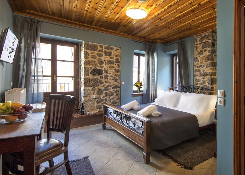 Central Greece Distomo-Arachova-Antikyra Room